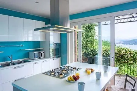 Βίλα Villa Arona *