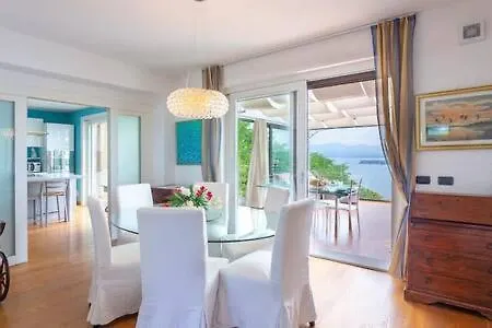 Villa Arona Villa *