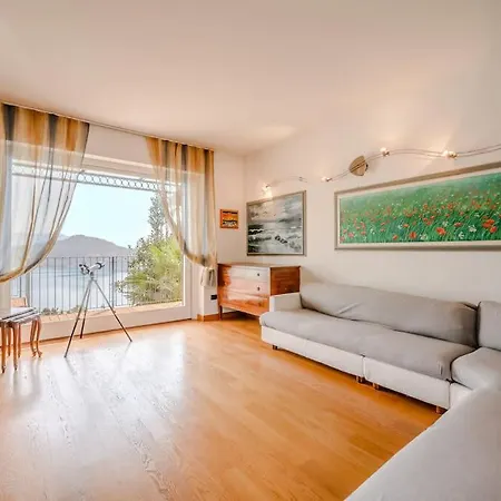 Villa Arona *