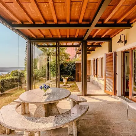 Villa Arona Vila Arona