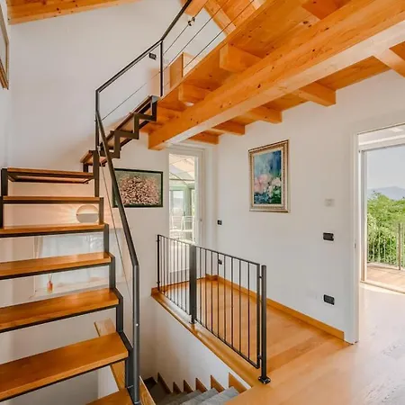 Vila Villa Arona Arona