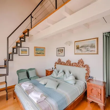 Villa Arona Vila *