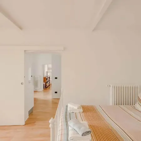 Villa Arona